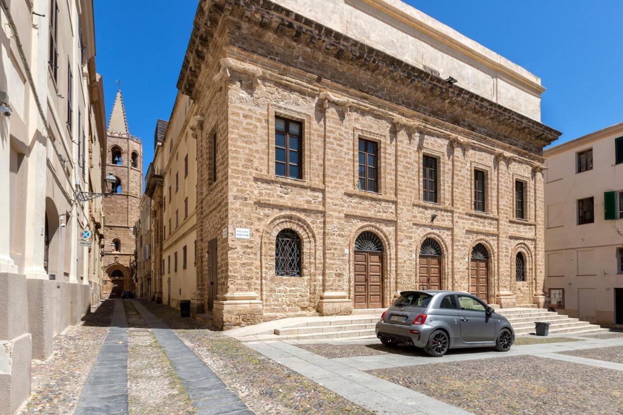 La Finestra Sul Teatro Lejlighed Alghero Eksteriør billede